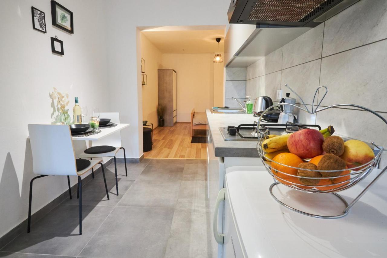Apartment Green Poreč Dış mekan fotoğraf