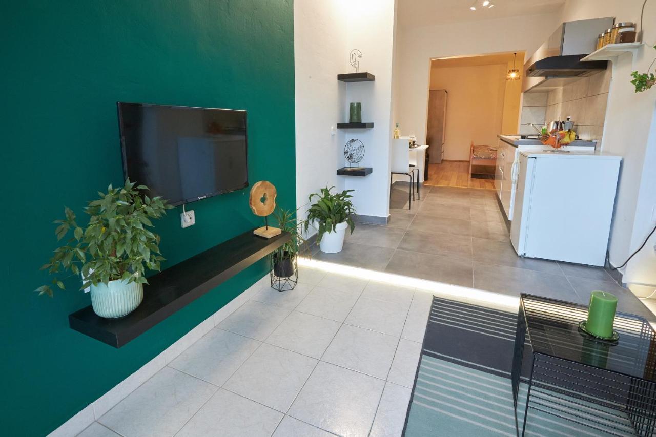 Apartment Green Poreč Dış mekan fotoğraf